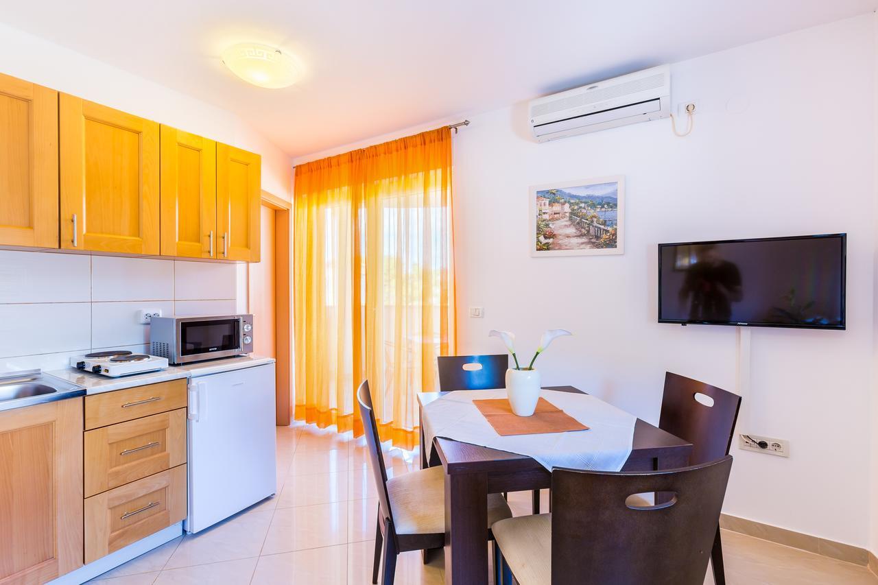 Apartments Tomo เมดูลิน ภายนอก รูปภาพ